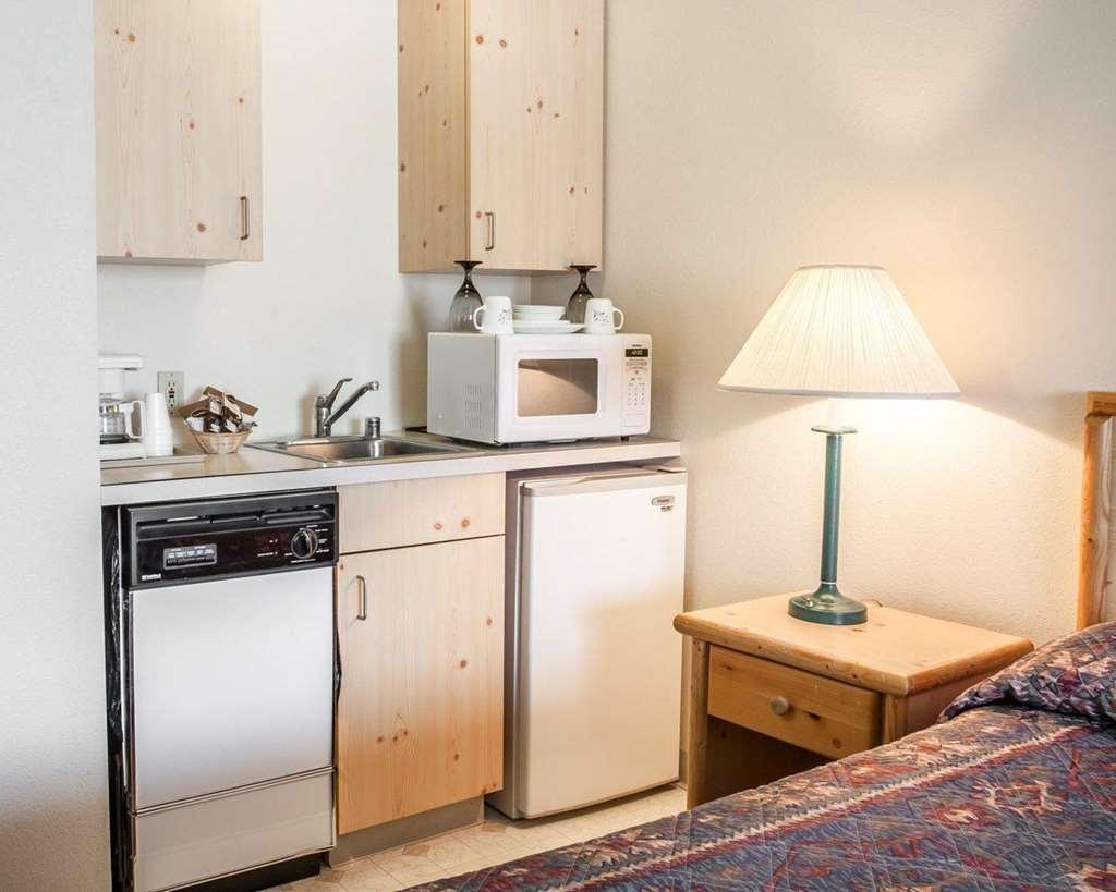 Rodeway Inn & Suites Spokane Chambre photo
