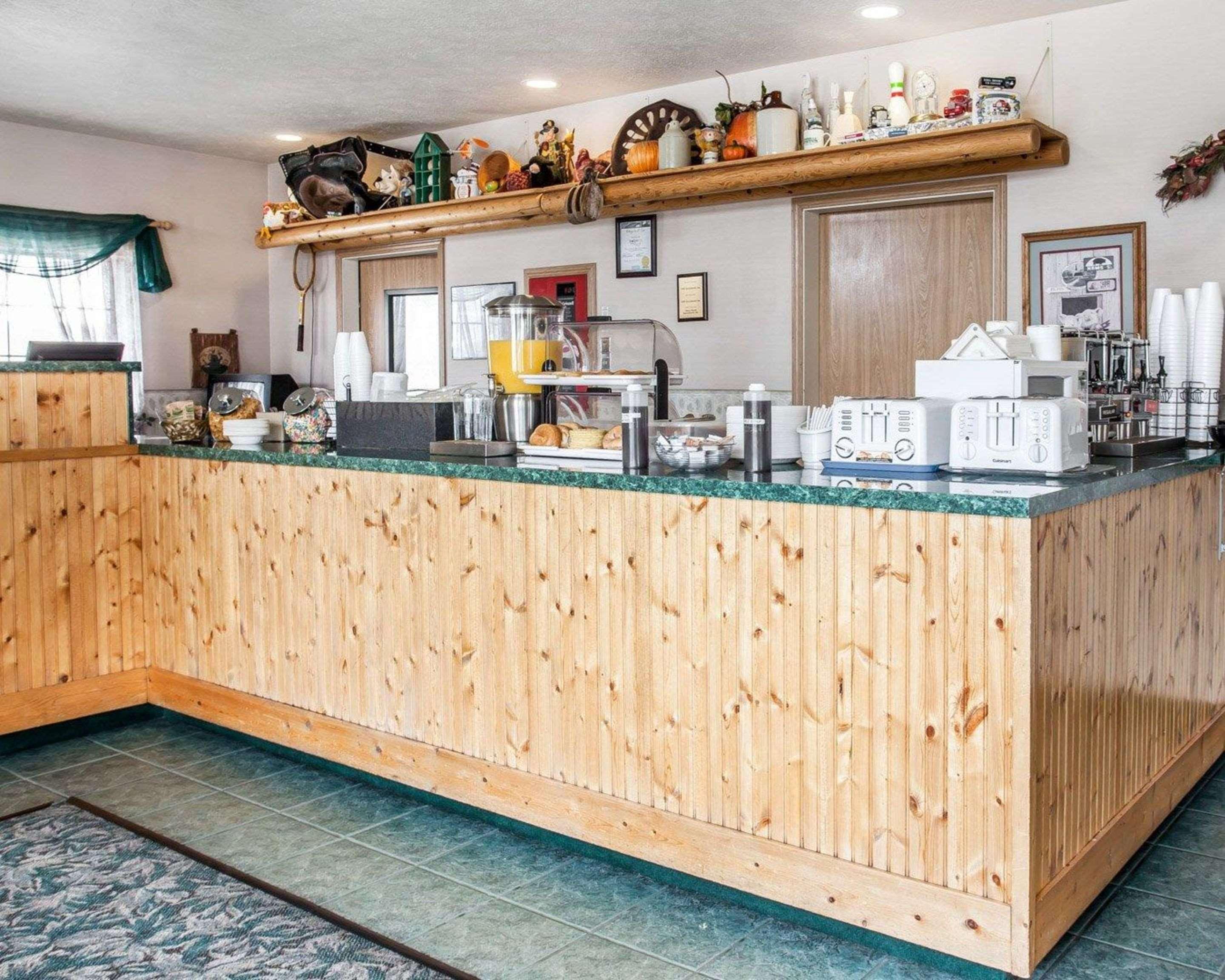 Rodeway Inn & Suites Spokane Extérieur photo